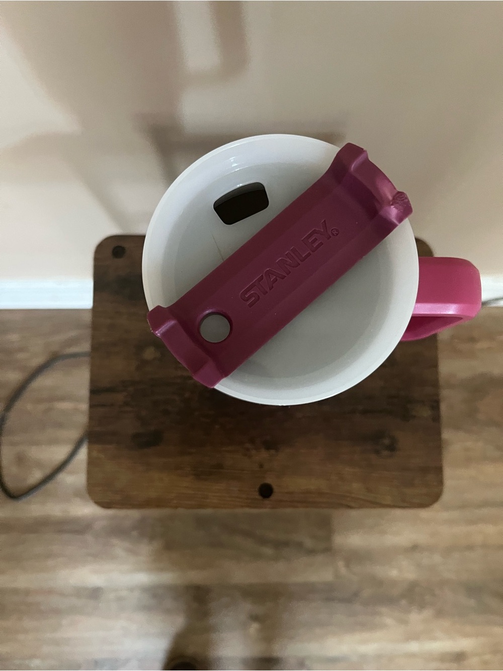 Stanley Hot Pink Insulated Mug with Handle and Flip Lid - Picture 5 of 5